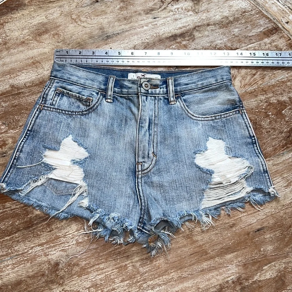 HOLLISTER Cutoff Denim Blue Jean Distressed Shorts Size 25